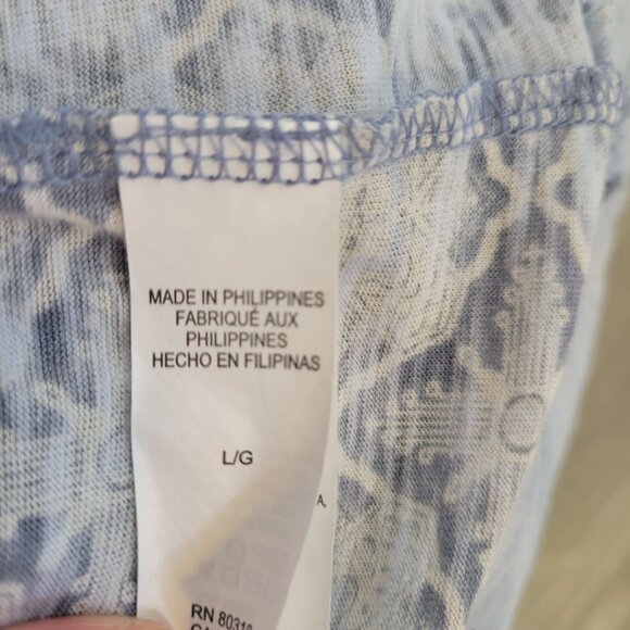 Lucky Brand Womens Blue & White Long Sleeve Boho Print V-Neck Top L - Picture 3 of 8